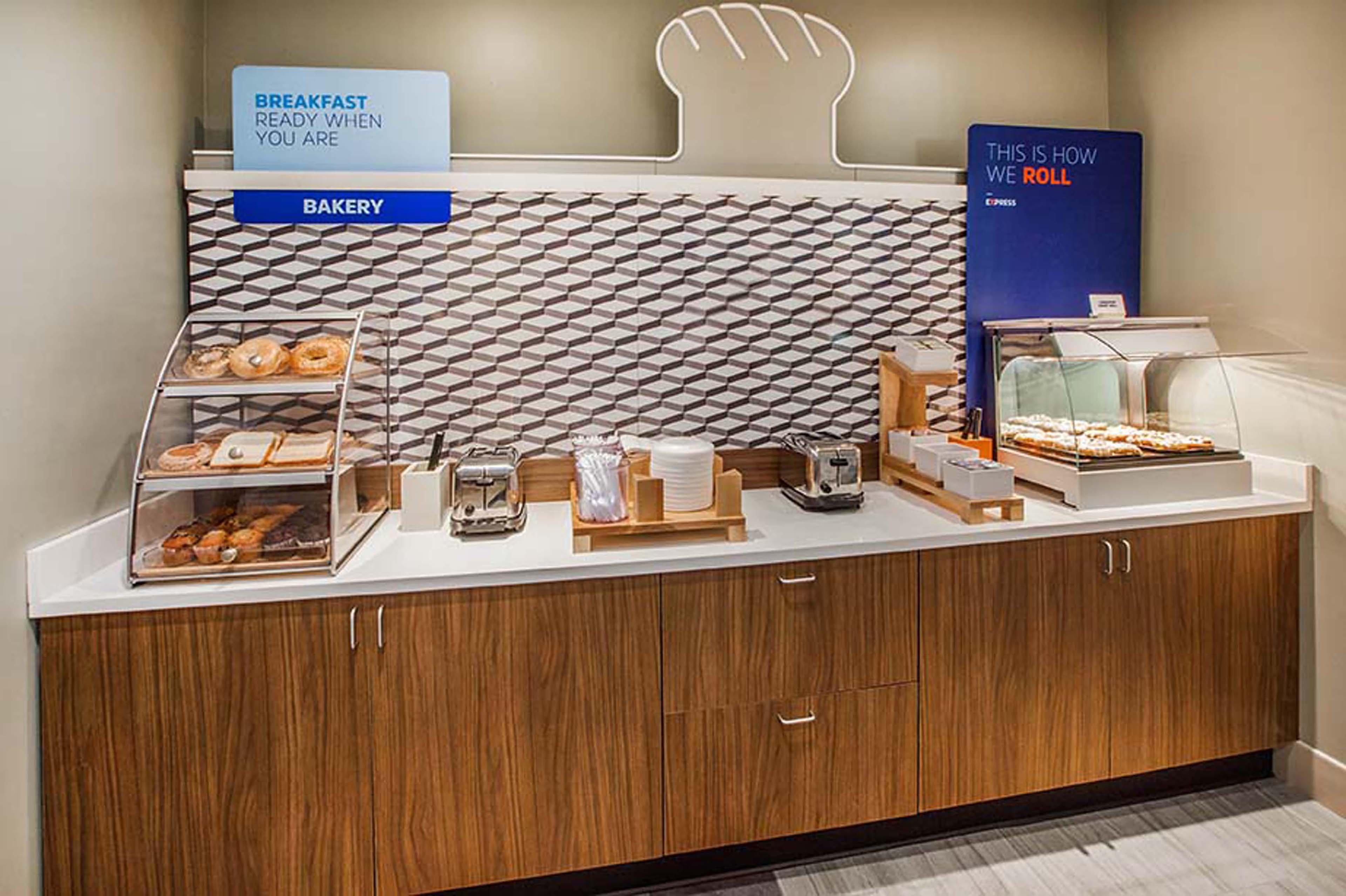 Holiday Inn Express & Suites - Huntsville Airport By Ihg Μάντισον Εξωτερικό φωτογραφία